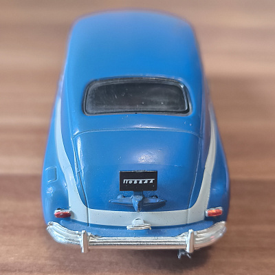 GAZ-M20V Pobeda, 1:43
