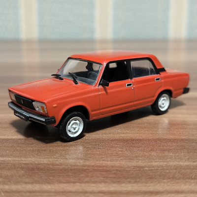 ВАЗ-2105 Жигули, 1:43
