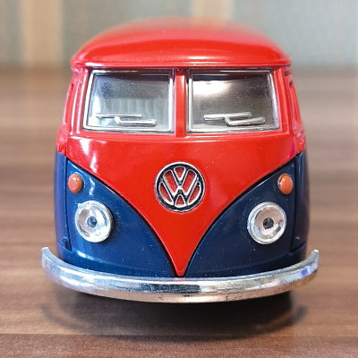 Volkswagen Bus Double Car Pickup 1963, 1:34